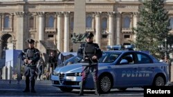 La policía italiana capturó a dos sospechosos que planeaban atacar una base militar con presencia de estadounidenses.