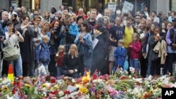 Νορβηγία: Συγκεντρώσεις μνήμης για τα θύματα της διπλής επίθεσης