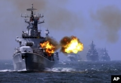 2014年5月24日，中俄在东中国海举行联合海军演习