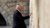 Trump jadi Presiden AS Pertama yang Kunjungi Tempat Tersuci Yahudi