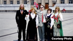 Morten Traavik (Center) with Norwegian Artists in Pyongyang Square (Courtesy EUP-Berlin)