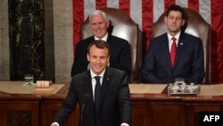 Emmanuel Macron s'adresse à une réunion conjointe du Congrès, au Capitole à Washington, le 25 avril 2018.