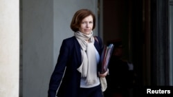 French Savunma Bakanı Florence Parly