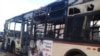 Un bus incendié à Dakar, le 29 janvier 2019. (VOA/Seydina Aba Gueye)