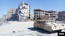 Na'eem Square, or Heaven Square, was nicknamed "Hell Square" under IS rule because the corpses of the executed were left in the left there ti instill fear in those not aligned with the jihadist militants, in Raqqa, Syria, Oct. 18, 2017. (H. Arafat/VOA) 