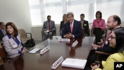 U.S. Secretary of State John Kerry, center, participates in a meeting of the Pacific Alliance with Colombian Foreign Minister Maria Angela Holguin, left, Chilean Foreign Minister Alfredo Moreno Charme, second from right, and Mexican Undersecretary Vanessa Rubio.