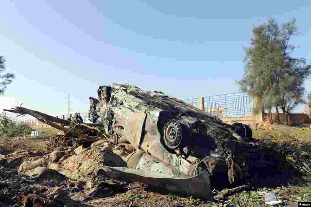 A suicide attacker blew himself up in front of the military base in Barsis, Libya,&nbsp;&nbsp;Dec. 22, 2013.&nbsp; 