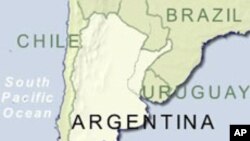 Argentine Floods Kill 2; Thousands Evacuated