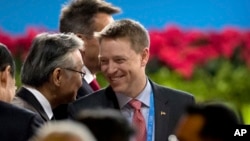 Phó cố vấn an ninh quốc gia Nhà Trắng Matt Pottinger tại một hội nghị ở Bắc Kinh vào tháng 5/2017.