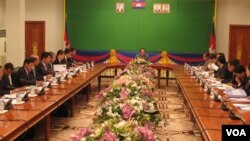 The Cambodian Ministry of Foreign Affairs held a meeting on border issues to be discussed with Thailand. 