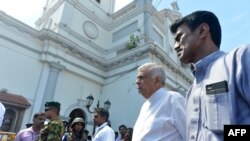 دھماکوں کے بعد سری لنکن وزیر اعظم رنیل وکرما سنگھے کو شدید تنقید کا سامنا ہے۔