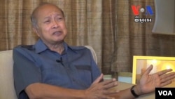 Prince Norodom Ranariddh, who once led Cambodia’s dominant post-war political party, Funcinpec, told VOA Khmer in an exclusive interview on Monday, February 24, 2014, that he plans to launch a new royalist party for commune elections later this year and the national election in 2018.