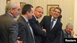 Bulgarian President Rosen Plevneliev (2nd R) before the start of his meeting with leaders of political parties in Sofia, February 22, 2013. 