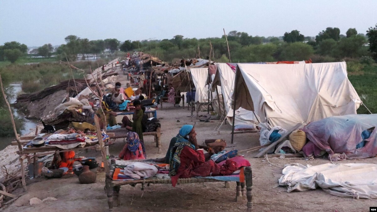 Banjir Bandang di Pakistan Tewaskan 30