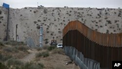 位於新墨西哥州的邊界圍欄。