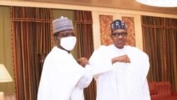 Tsohon hoto: Matawalle (hagu) da Shugaba Buhari (dama) (Facebook/Gwamnatin Zamfara)