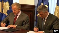Kosovë: Nënshkruhet marrëveshja për qeverinë e koalicionit