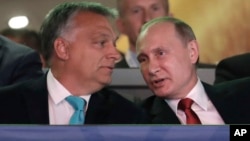 Президент Росії Путін та прем'єр-міністр Угорщини Орбан