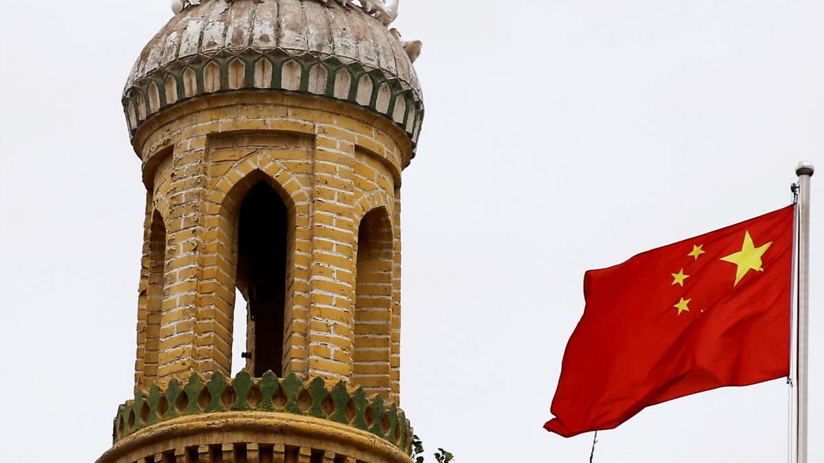 Le Parlement Canadien Reconnait Un Genocide Contre Les Ouighours La Chine Proteste