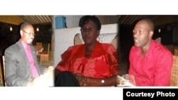 Abatumire mu kiganiro Dusangire Ijambo: Patrick Kwizera; Aline Nzeyimana na Jean Baptiste Ndayishimiye