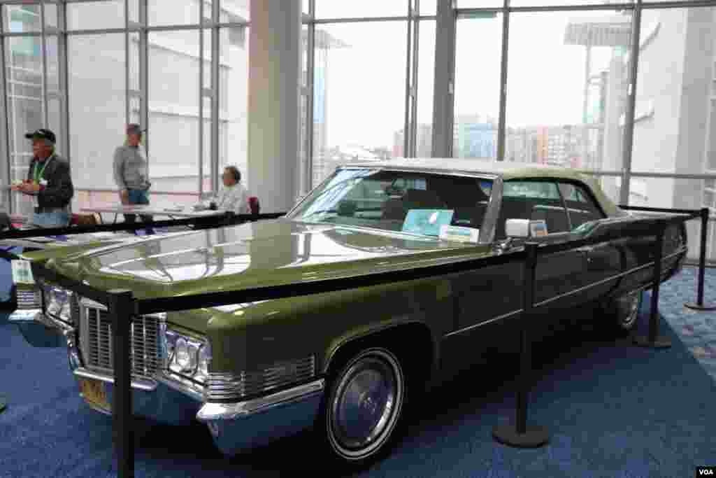 نمایشگاه اتومبیل واشنگتن کادیلاک Model: 1971 Coupe De Ville 