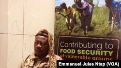 Sa majesté Bruno Mvondo, chef traditionnel, à Yaoundé, le 4 octobre 2019. (VOA/Emmanuel Jules Ntap)