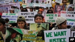 Người Rohingya tị nạn ở Ấn Độ biểu tình tại New Delhi yêu cầu chấm dứt bạo lực sắc tộc ở bang Rakhine của Myanmar, 11/3/2015.