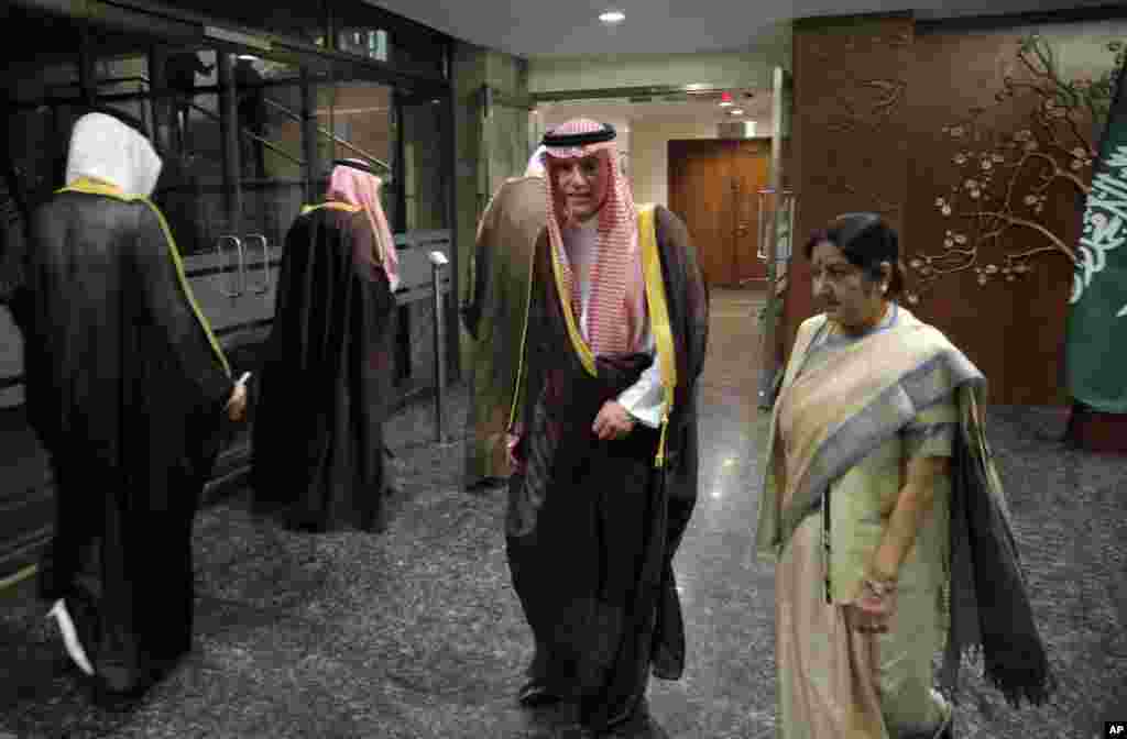 وزیر خارجه هند روز دوشنبه مورد استقبال عادل الجبیر از مقامات عربستان سعودی قرار گرفت.&nbsp;
