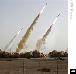 ئێران موشه‌کێـکی نوێی به‌رگری ئاسـمانی خۆی ئاشـکرا ده‌کات