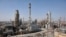 نمایی از پالایشگاه نفت آبادان 