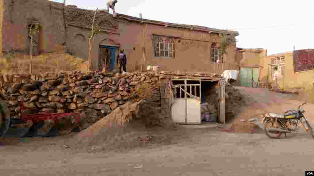 خانه سنتی در حال بازسازی روستای امامزاده قاسم لرستان عکس: سید مجتبی میرنظامی (ارسالی از شما) 