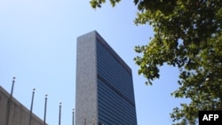 شورای حقوق بشر سازمان ملل از اسراییل و فلسطینیان خواسته است در باره اتهام ارتکاب جنایات جنگی در غزه تحقیق کنند