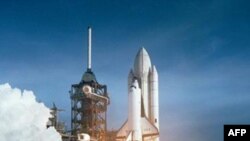 Старт американського космічного корабля багаторазового використання
