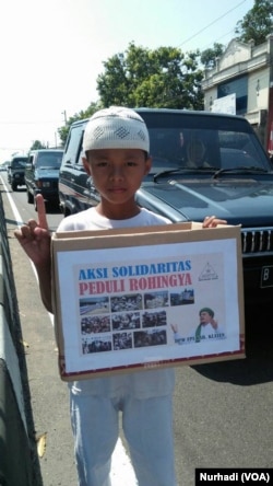 Aksi Peduli Rohingya oleh FPI dan sejumlah organisasi Islam di Klaten Jawa Tengah. (Foto: VOA/Nurhadi)