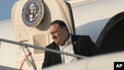 Mike Pompeo à la base aérienne d'Andrews le 12 juillet 2018.