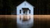 Llamado a más evacuaciones en Carolina del Norte