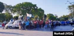 Aksi mahasiswa yang tergabung dalam Gerakan Anti Korupsi Yogyakarta, Kamis, 12 September 2019, menolak revisi UU KPK. (Foto:VOA/Nurhadi)