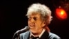 Bob Dylan Raih Hadiah Nobel Kesusastraan 