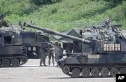 지난 2015년 8월 비무장지대 인근 경기도 포천에서 미군들이 '을지프리덤가디언' 미·한 연합군사훈련을 준비하고 있다.