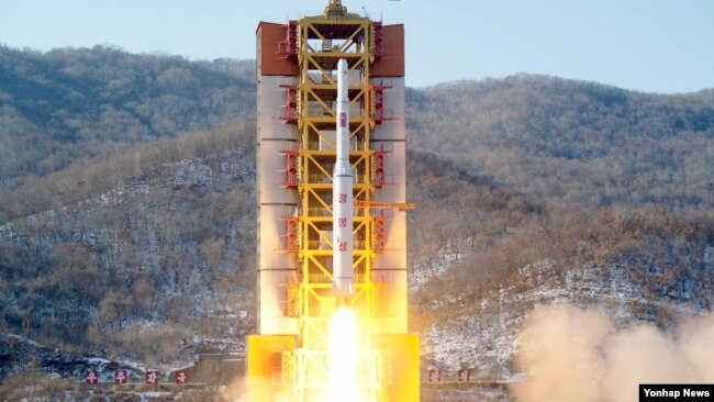 지난 2016년 2월 북한이 동창리 발사장에서 '광명성 4호' 위성을 실은 로켓을 발사했다.