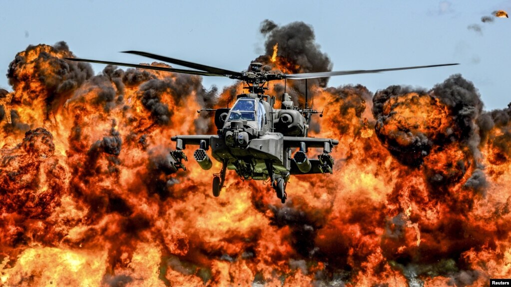 ̱ 콺ĳѶϾ ŲŸ̾ յ  ֹ  AH-64D ġ Ⱑ ȭ ڷϰ ⵿ϰ ִ.