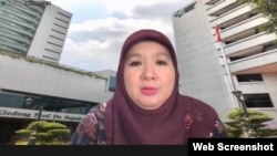 Jubir Vaksinasi COVID-19 Kemenkes Siti Nadia Tarmidzi dalam telekonferensi pers di Jakarta, Jumat (10/9) memastikan varian Mu belum terdeteksi di Indonesia. (VOA)