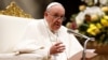 Папа Франциск осудил войну в Украине на пасхальной мессе