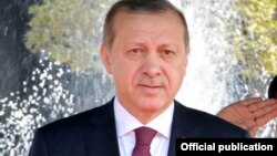 Firaministan Turkiyya Rajab Tayyib Erdogan