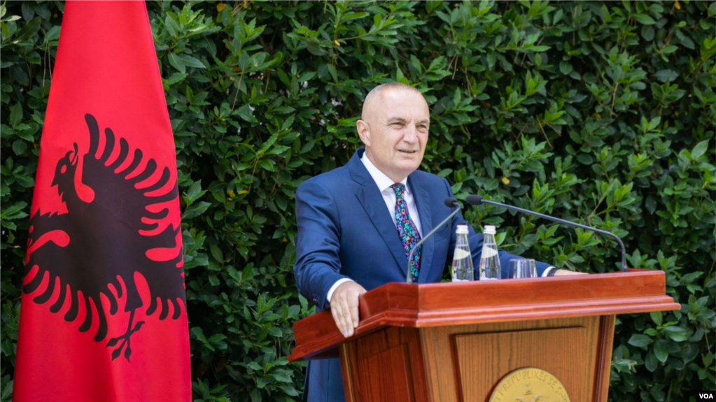 Mungesat në Gjykatën Kushtetuese dhe të Lartë, Meta kritika për KED e KLGJ