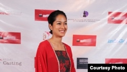 Aktris Prisia Nasution di acara karpet merah Los Angeles Indonesian Film Festival