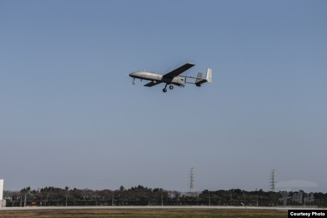 2019年1月24日台灣海軍向媒體展示遠程無人機銳鳶近距離飛行（照片來源：台灣國防部網站）