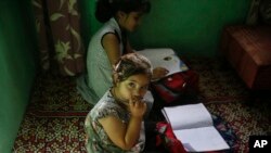 ملالہ یوسف زئی کا کہنا ہے کہ بھارتی کشمیر میں بچے تعلیم سے محروم ہیں۔ 