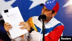 La oposición de Venezuela, liderada por Henrique Capriles, no participa de la auditoría ya que aseguran que en CNE no tomó en cuenta sus peticiones para realizar el proceso.