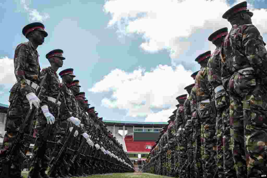 Kenyan army soldiers perform during the rehearsal of the inauguration ceremony of the President at the Moi International Sports Center&#39;s Kasarani Stadium in Nairobi.